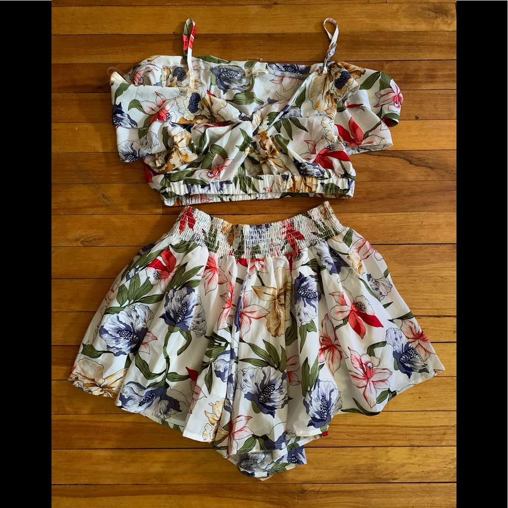 Two piece Crop Top short set